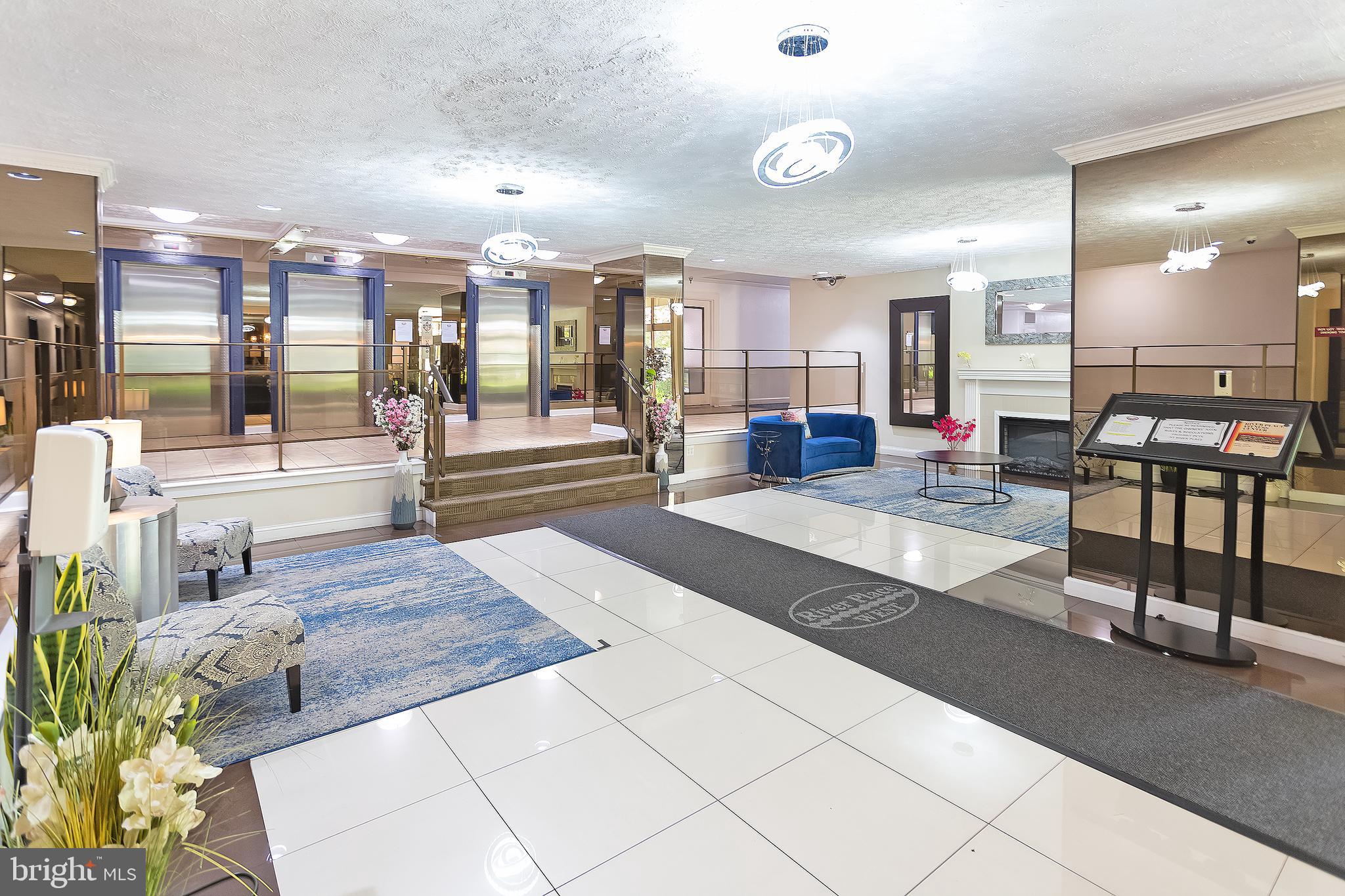 1111 Arlington BOULEVARD Unit: 318