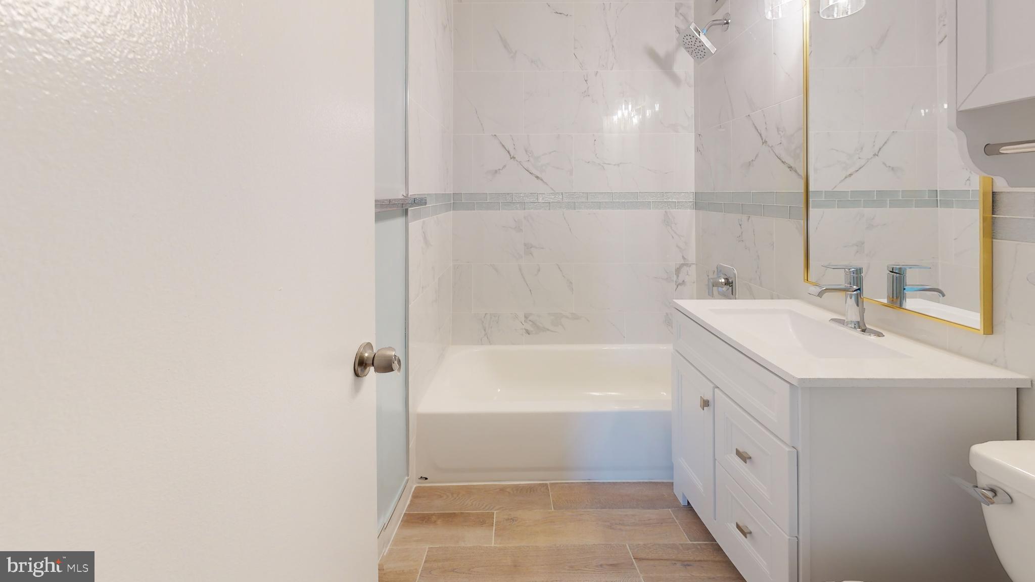 1111 Arlington BOULEVARD Unit: 318