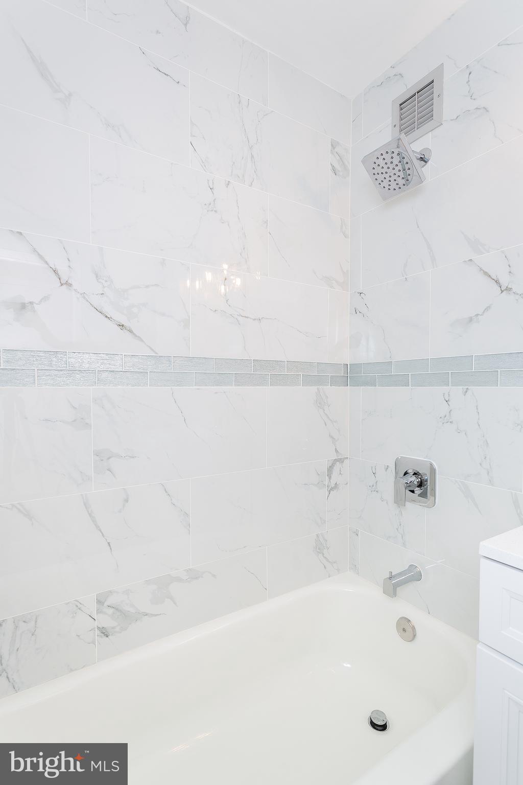 1111 Arlington BOULEVARD Unit: 318