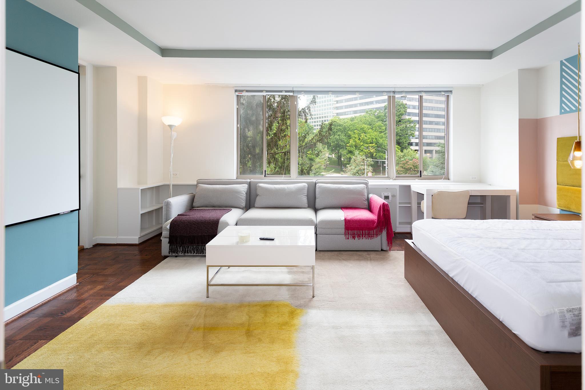 1111 Arlington BOULEVARD Unit: 318