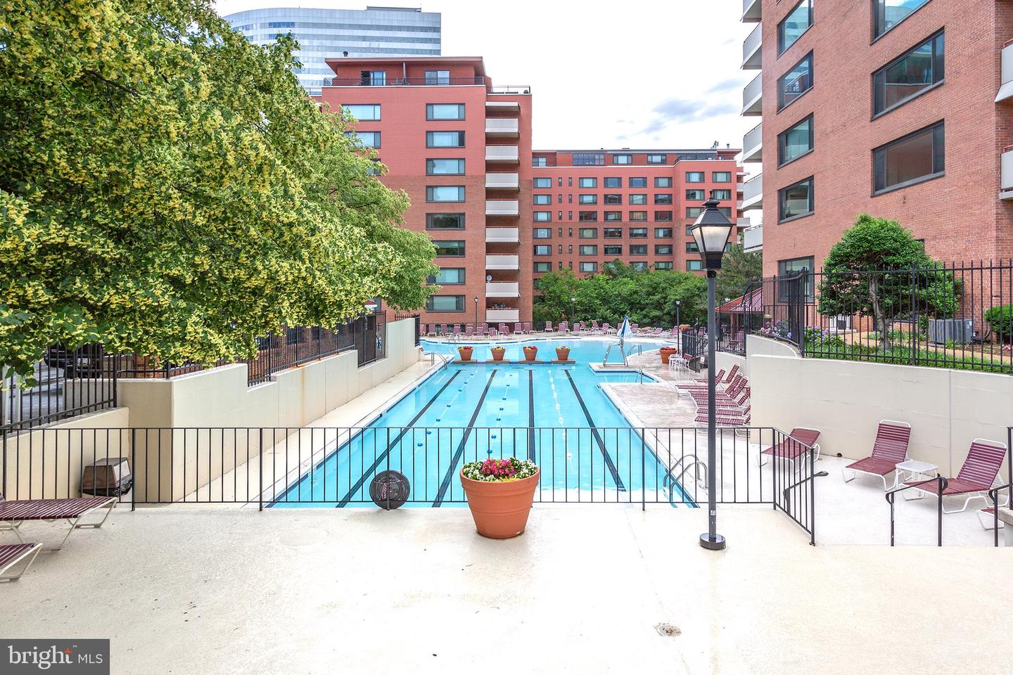 1021 Arlington BOULEVARD Unit: 611E