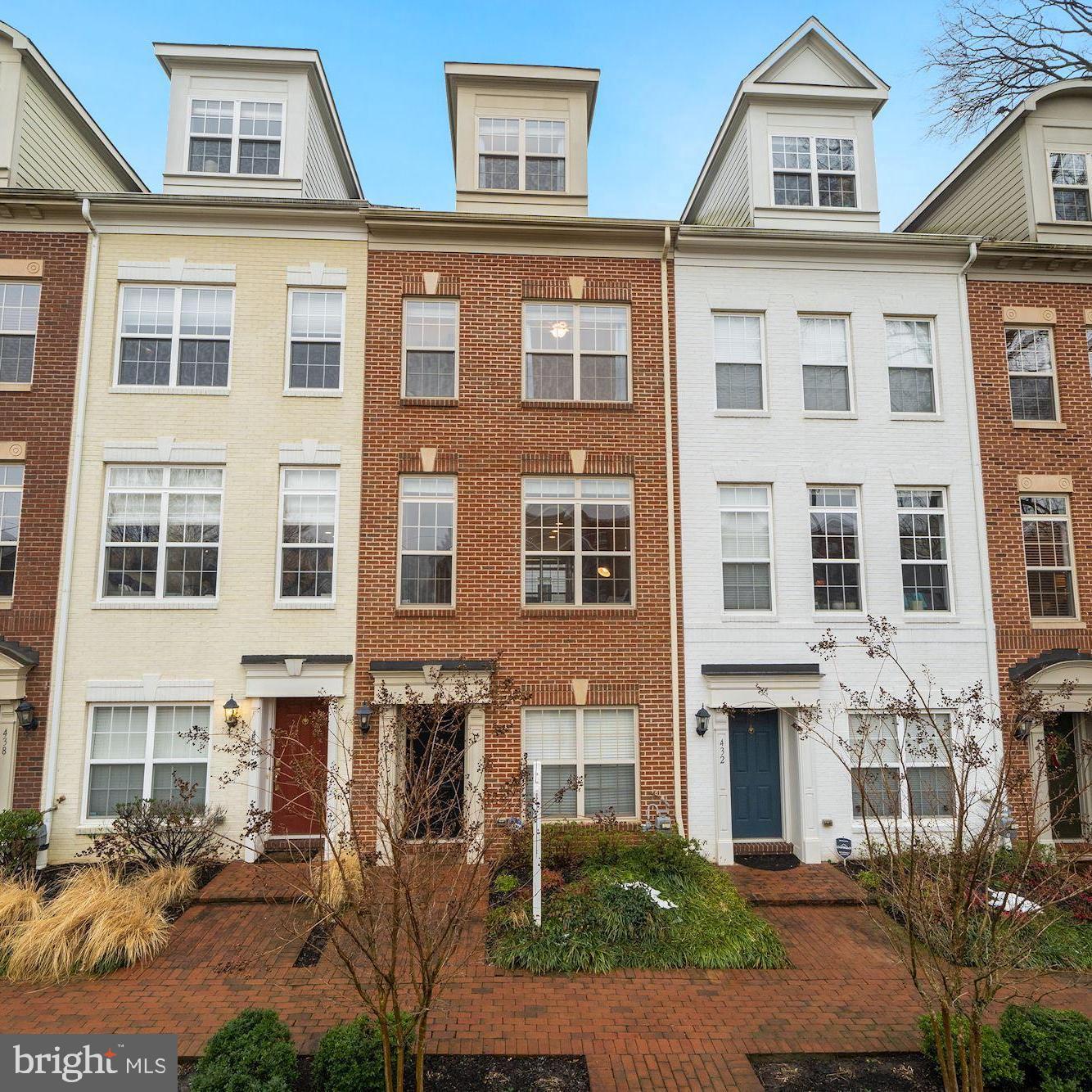 434 N Thomas STREET