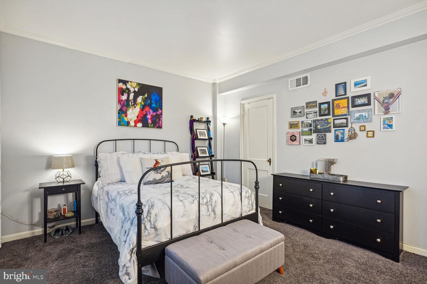 1920 N Rhodes STREET Unit: 74