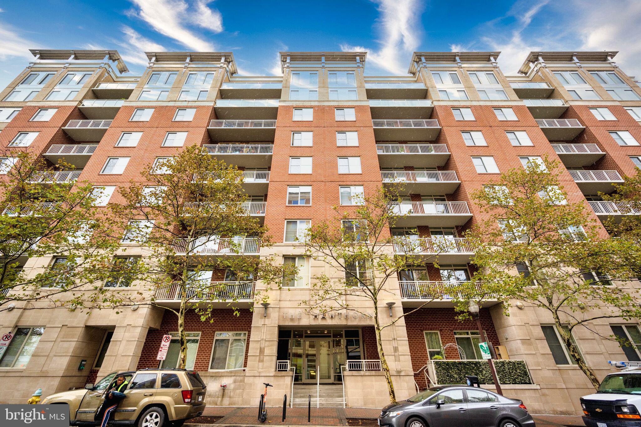 820 N Pollard STREET Unit: 609