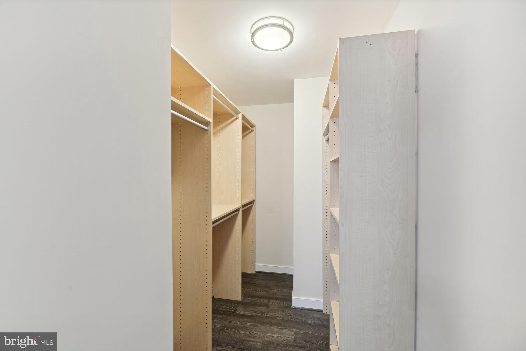 820 N Pollard STREET Unit: 609