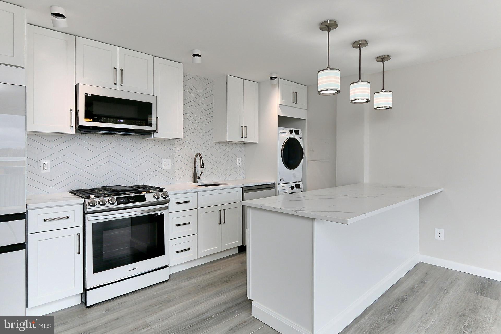 1301 S Arlington Ridge ROAD Unit: #609