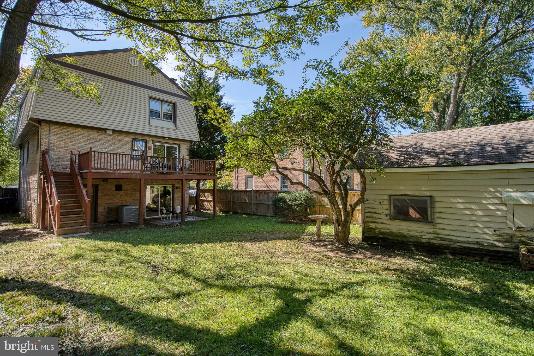 4891 Old Dominion DRIVE