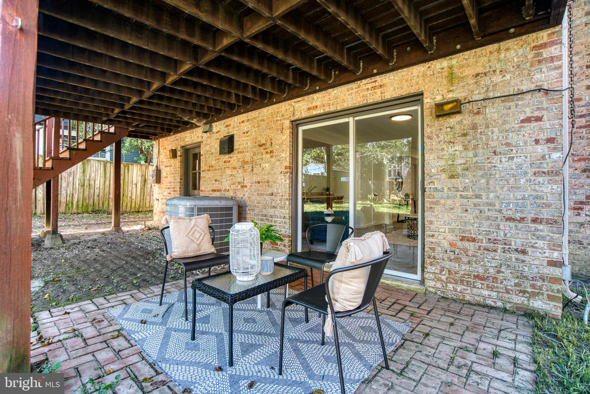 4891 Old Dominion DRIVE