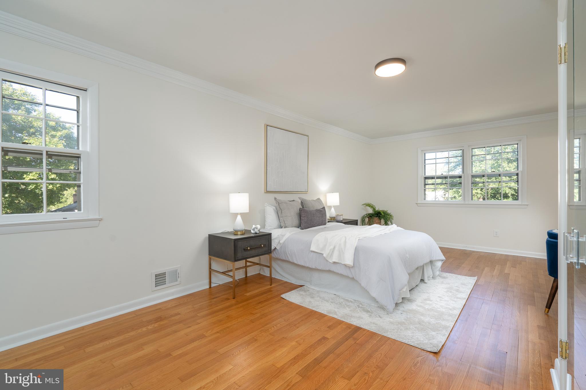 4891 Old Dominion DRIVE