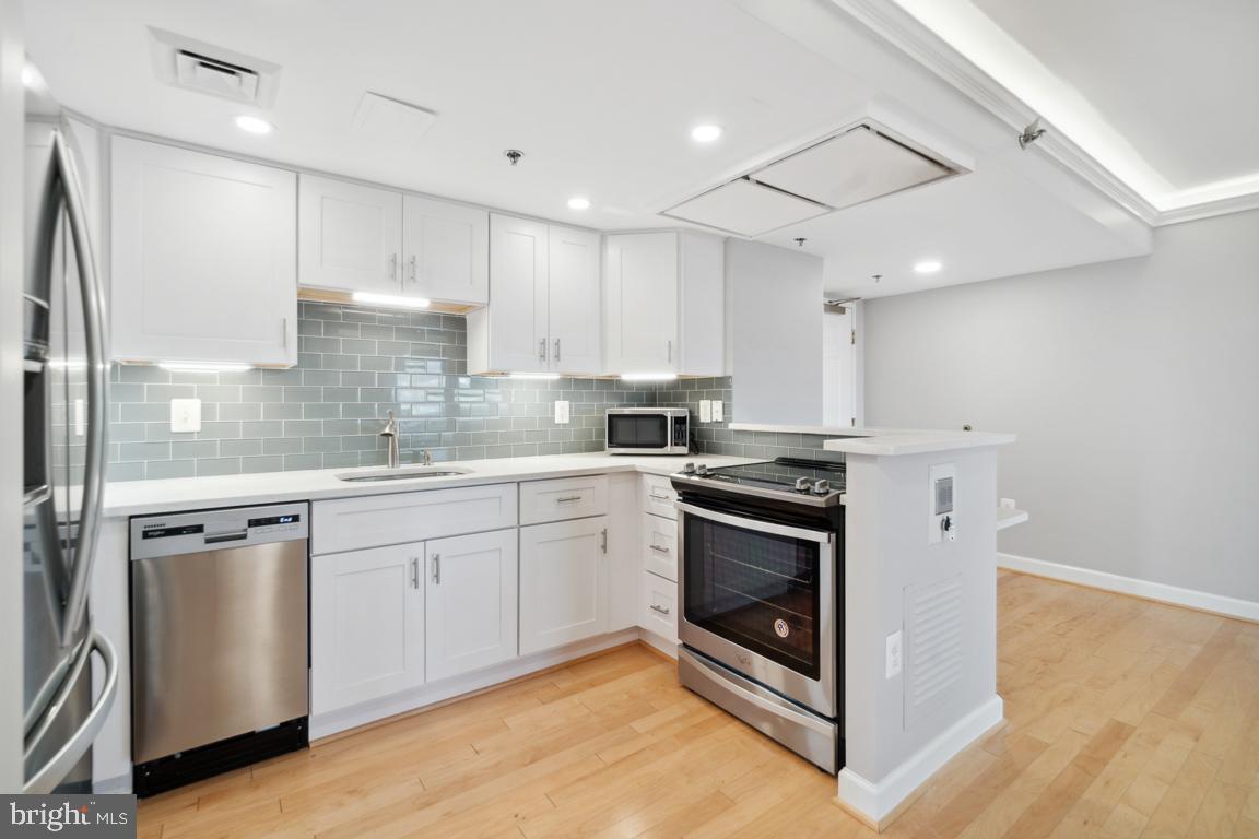 900 N Taylor STREET Unit: 2029
