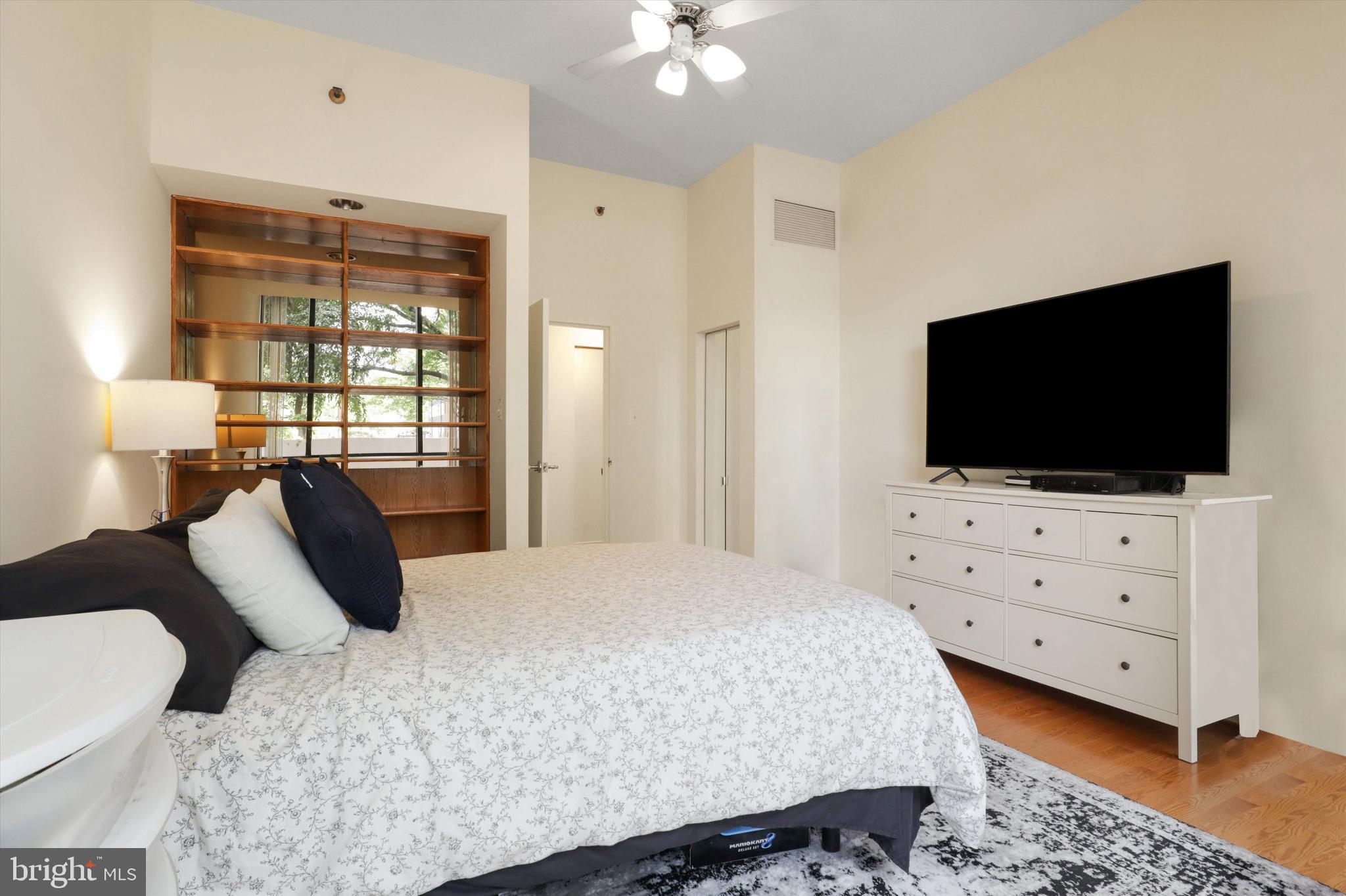 1530 Key BOULEVARD Unit: 106