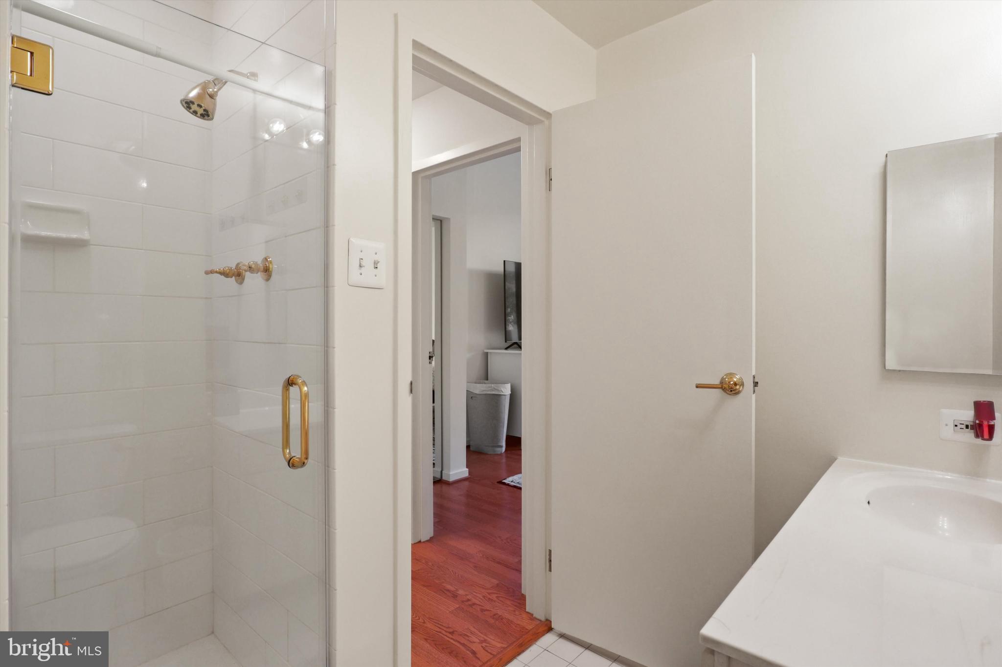 1530 Key BOULEVARD Unit: 106