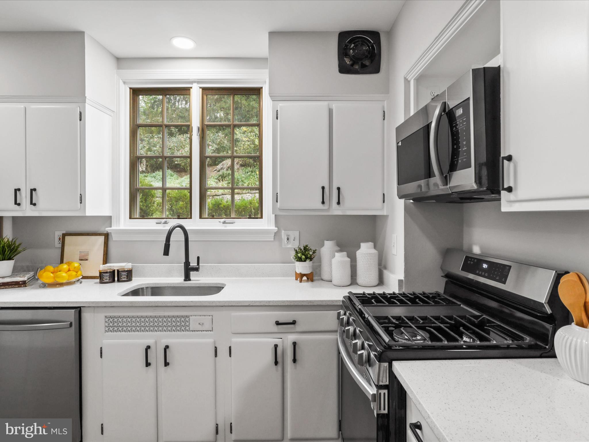 3409 N ALBEMARLE STREET N