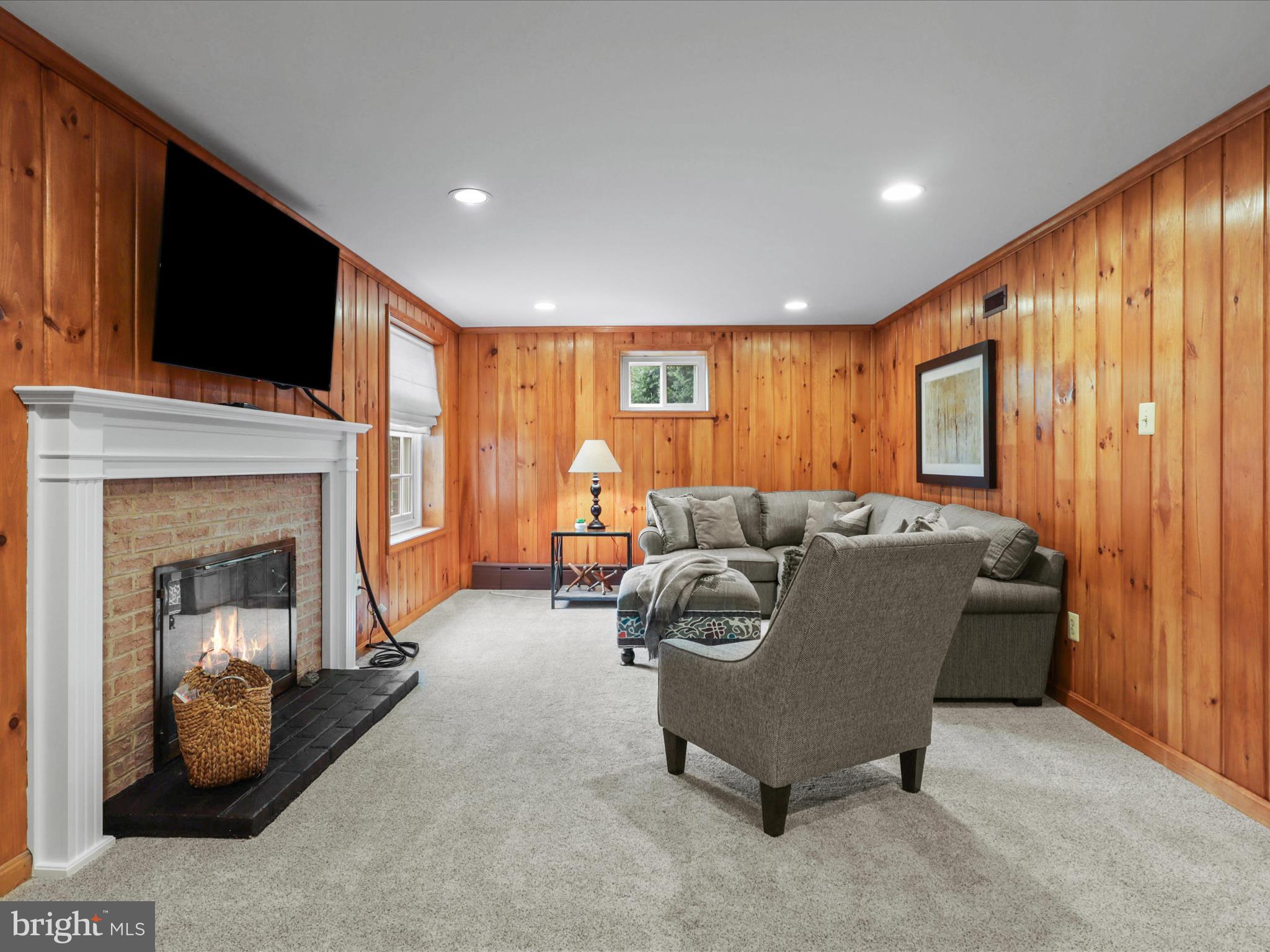 3409 N ALBEMARLE STREET N