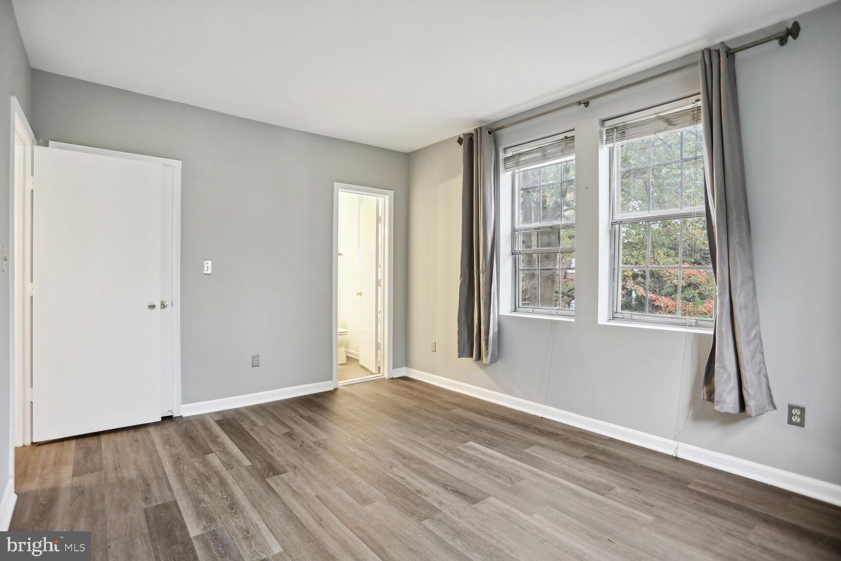1736 Queens LANE Unit: 3-190