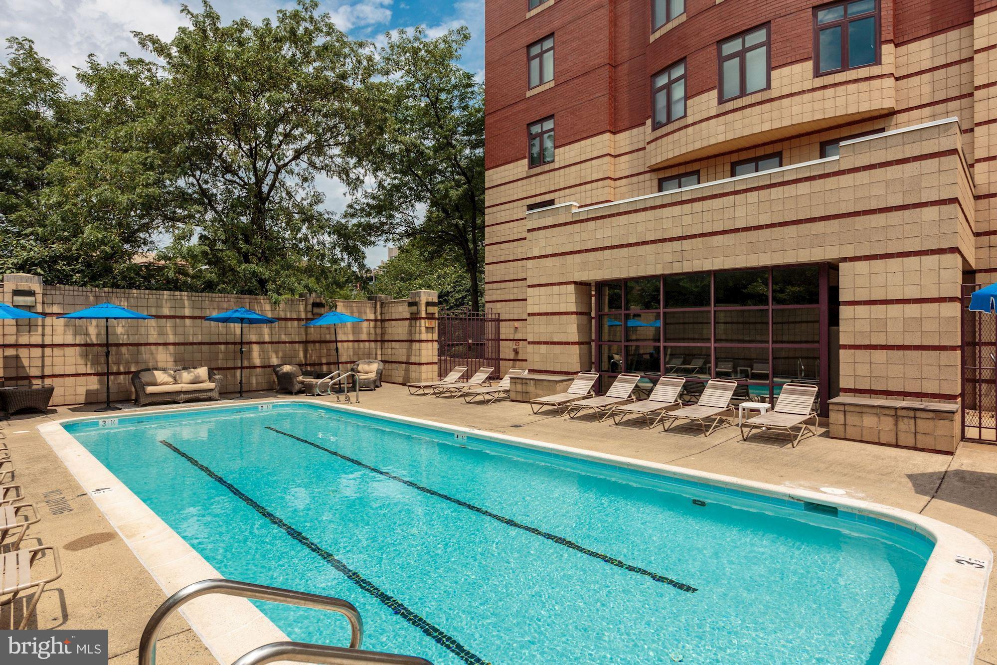 2400 Clarendon BOULEVARD Unit: 808