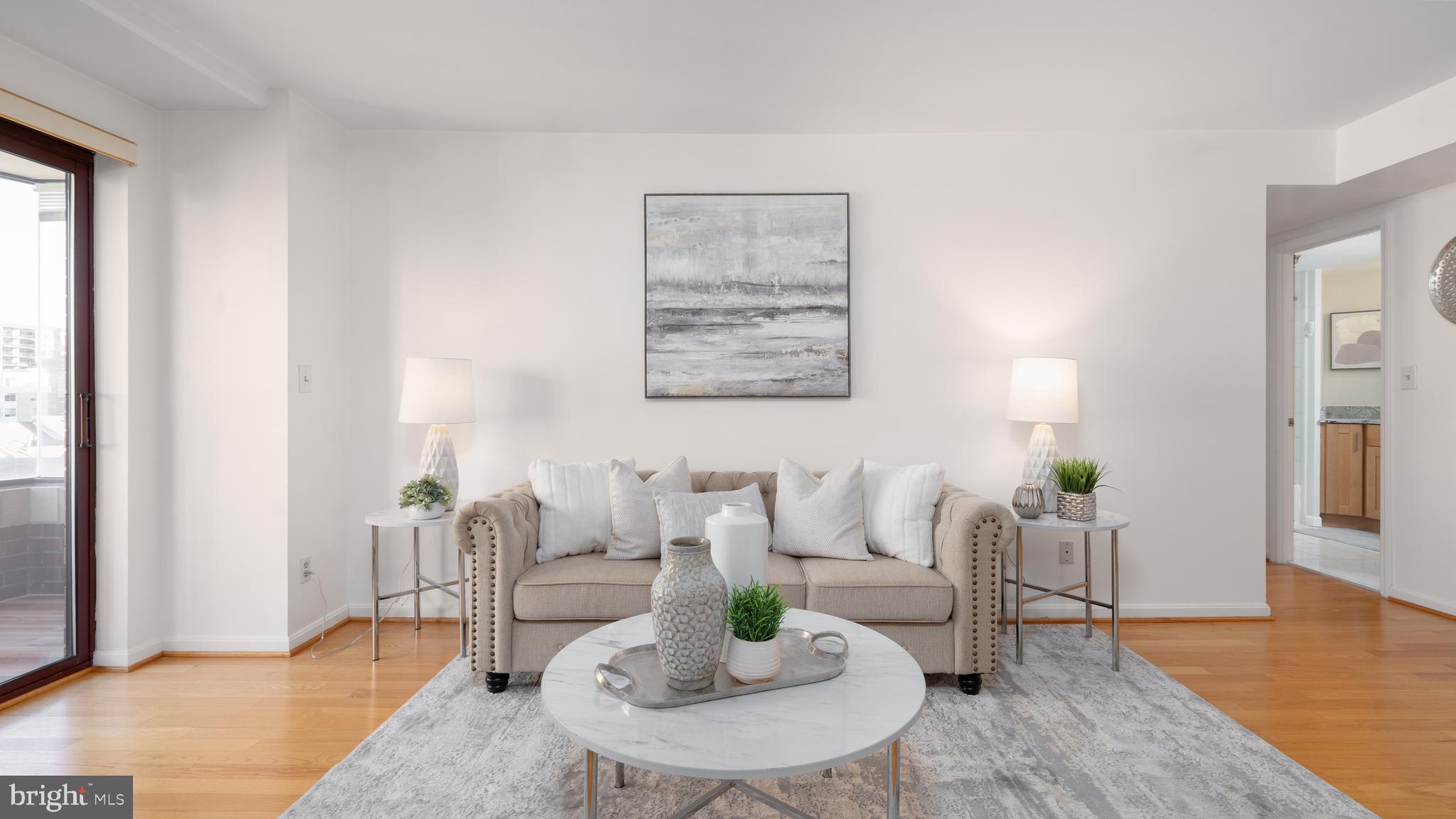 2400 Clarendon BOULEVARD Unit: 808