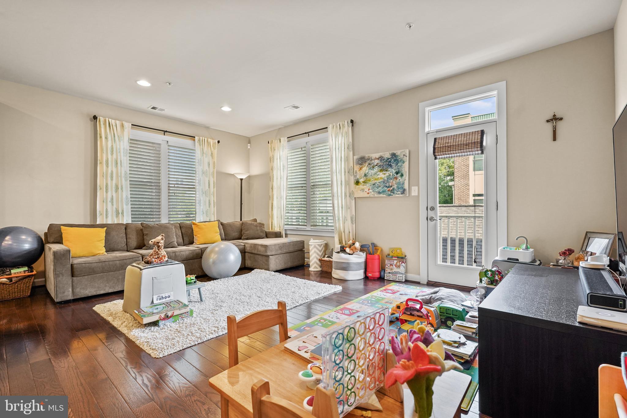 3500 11th STREET S