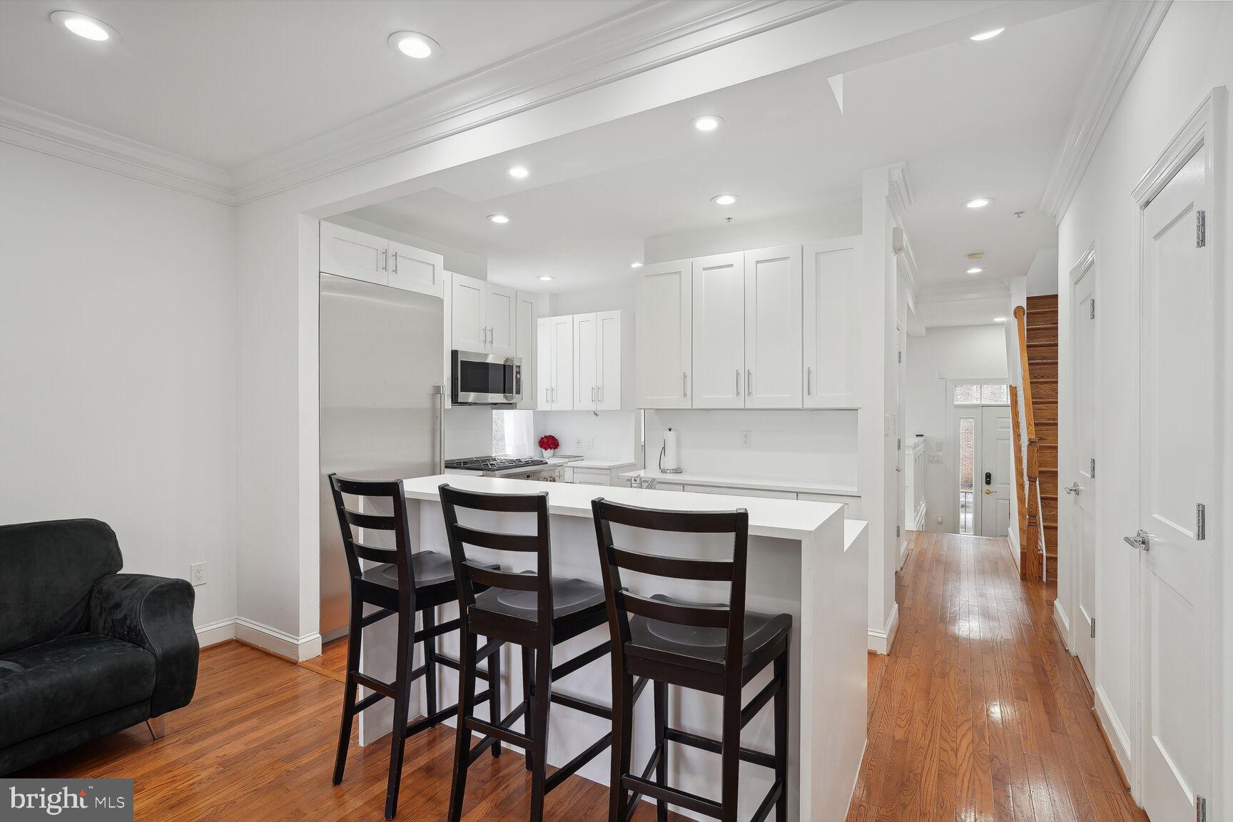 2619 Fairfax DRIVE