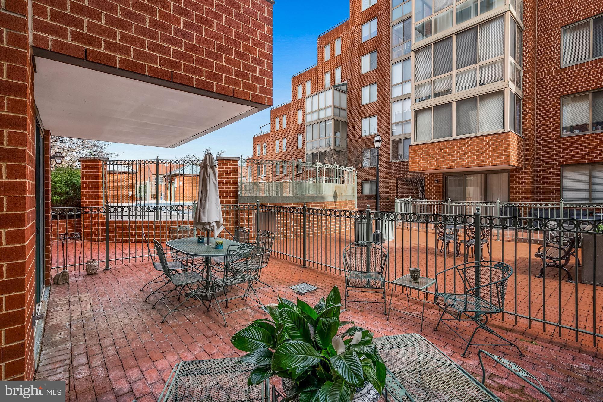 1045 N Utah STREET Unit: 2-109
