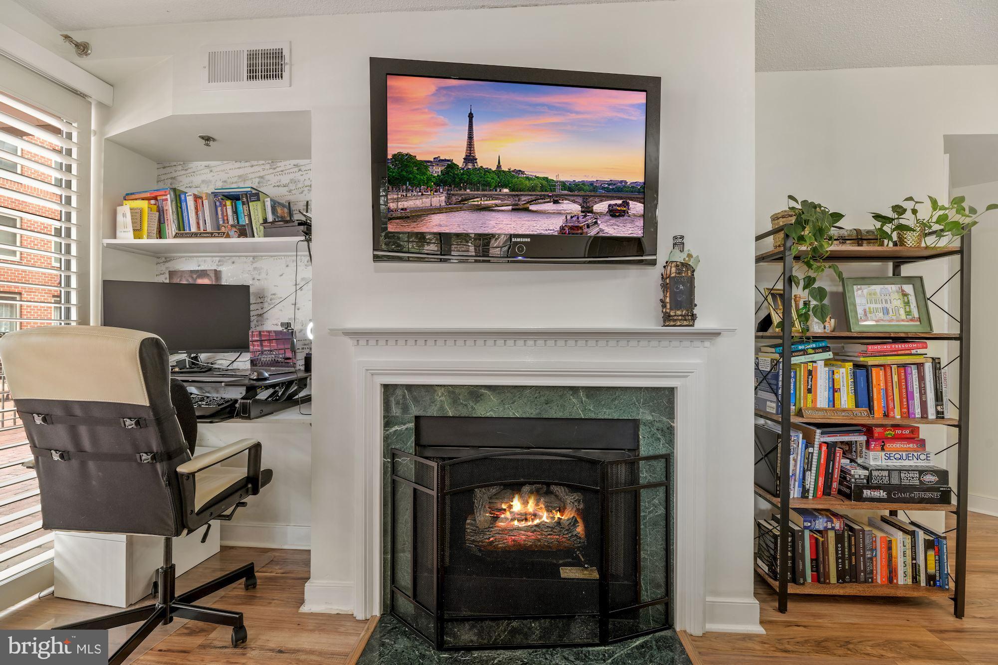1045 N Utah STREET Unit: 2-109