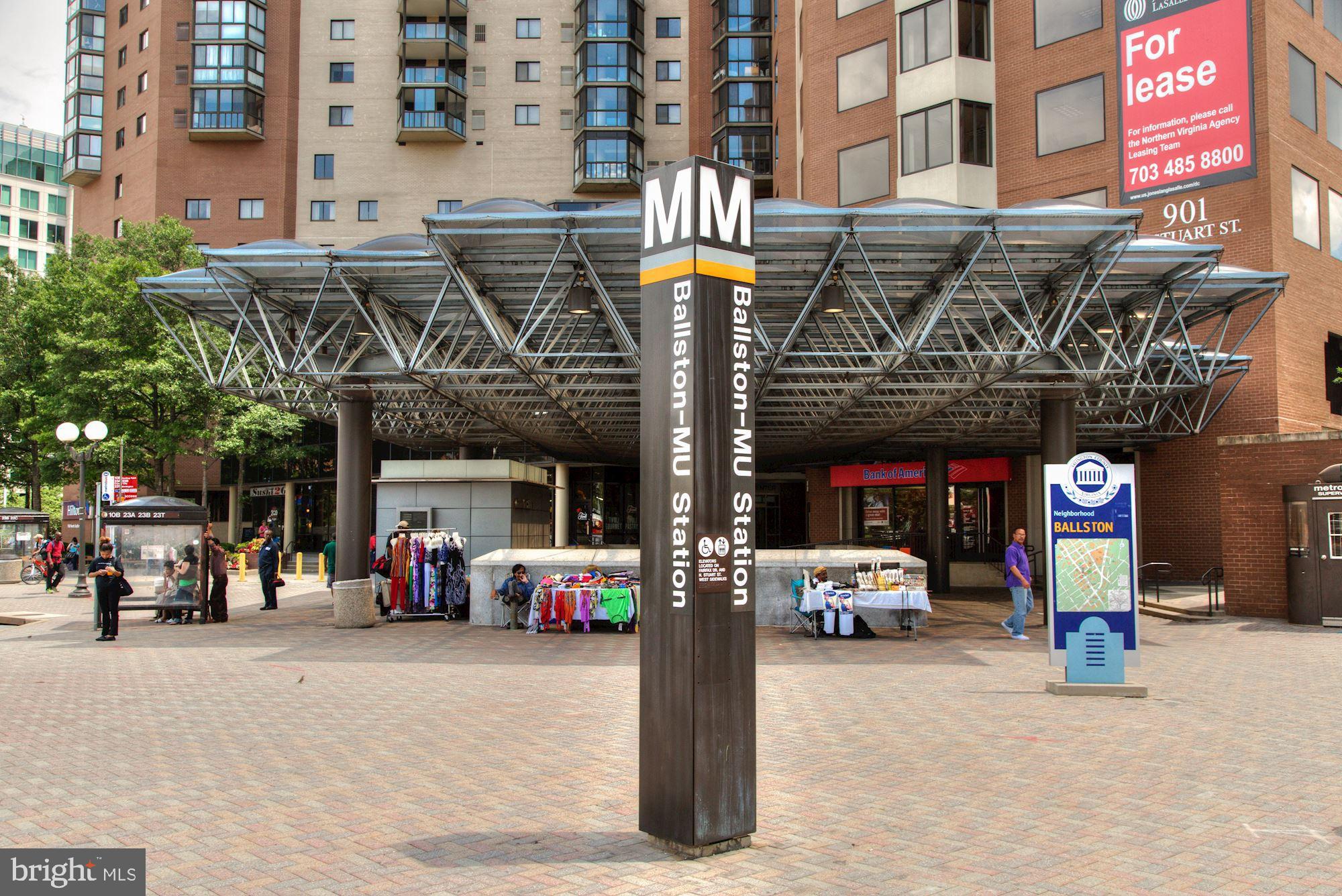 1045 N Utah STREET Unit: 2-109