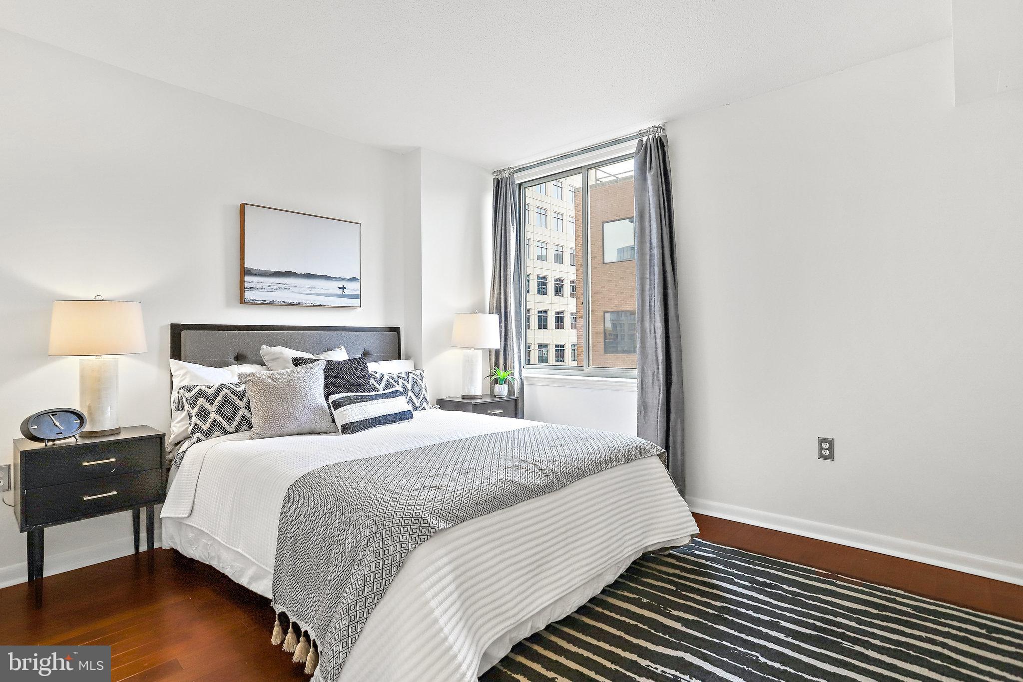 851 N Glebe Rd #416