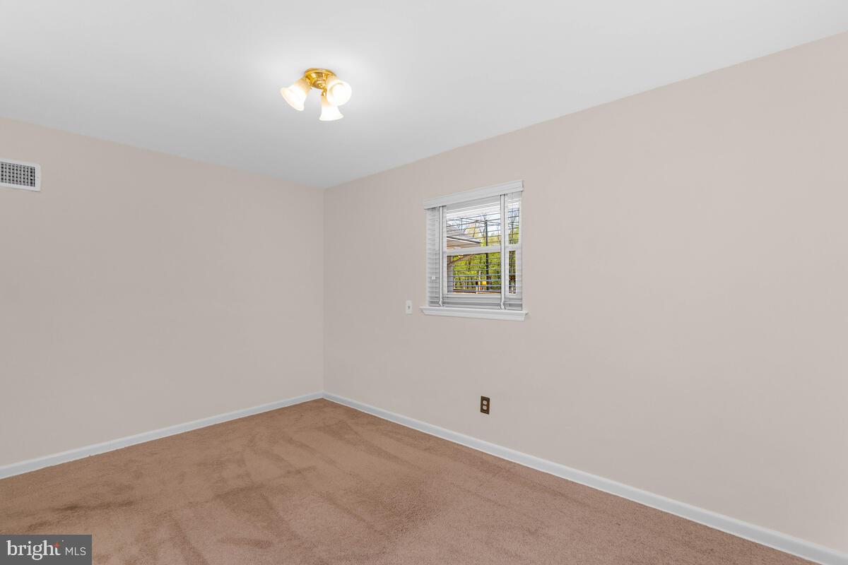 1 S Edison St