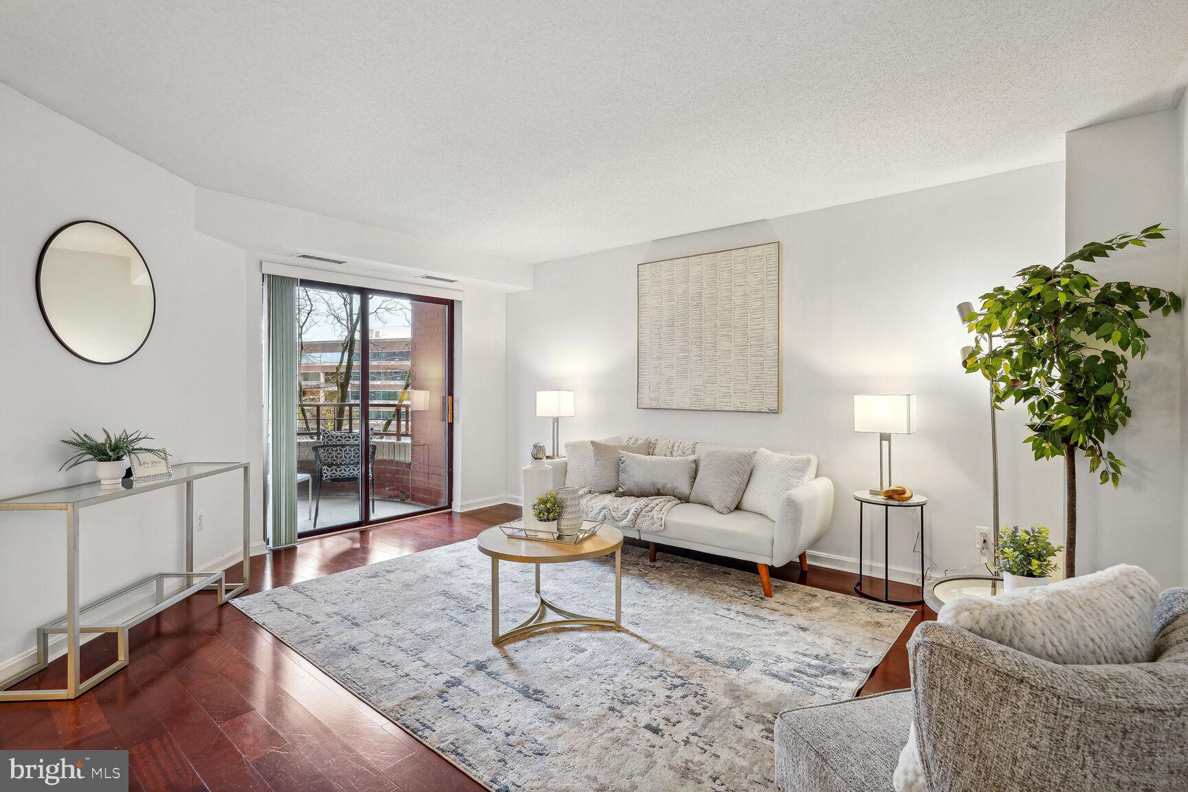 2400 Clarendon Blvd #401
