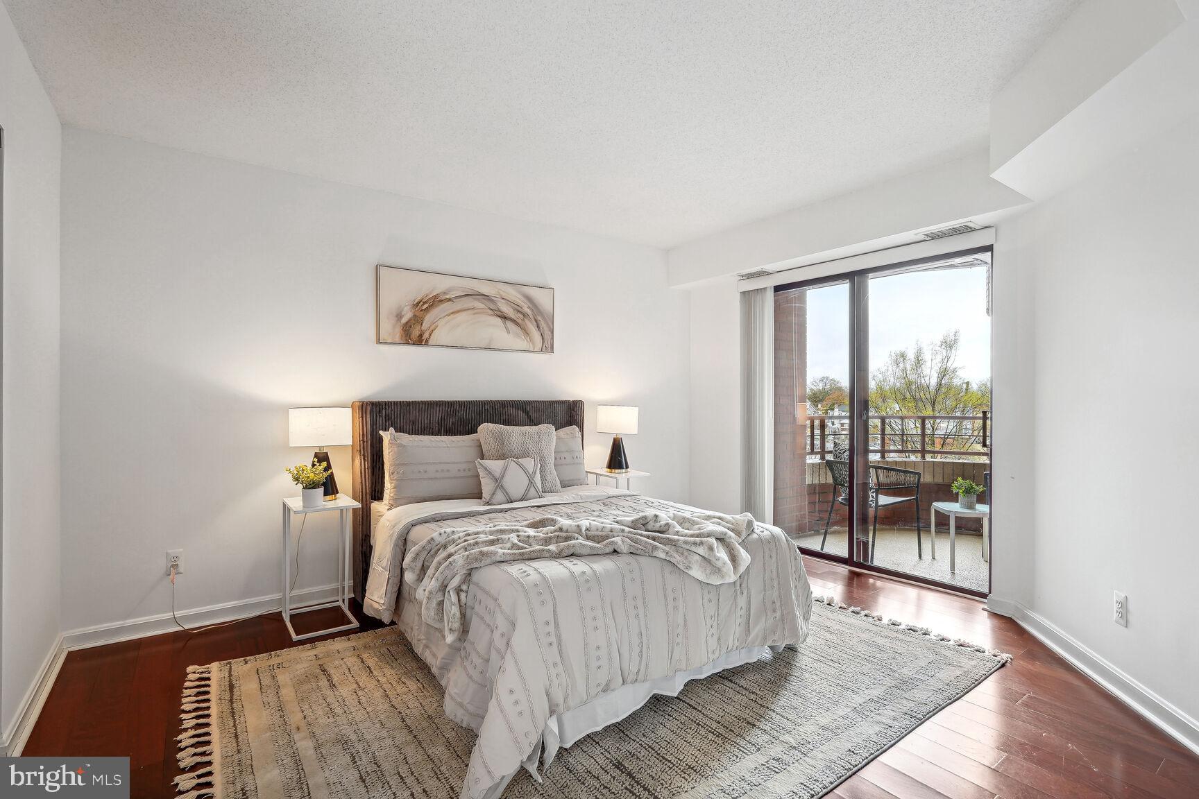 2400 Clarendon Blvd #401