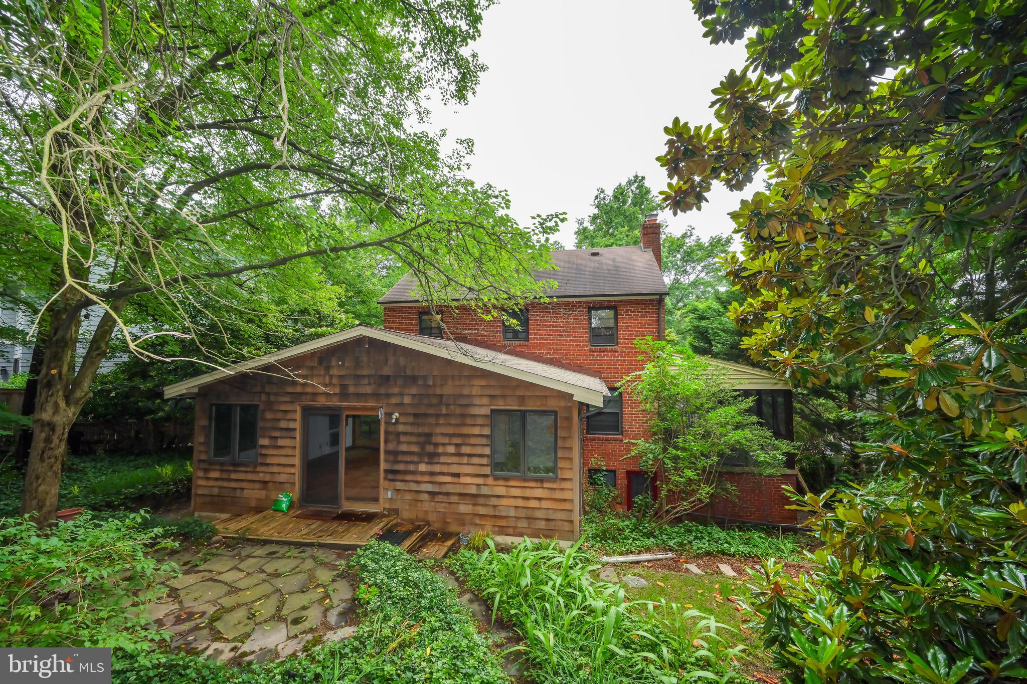 4122 26th Rd N