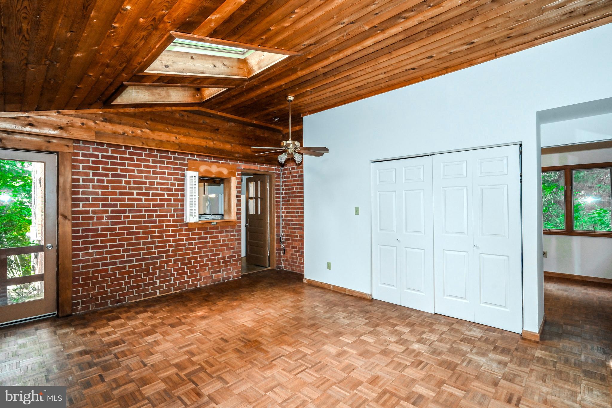 4122 26th Rd N