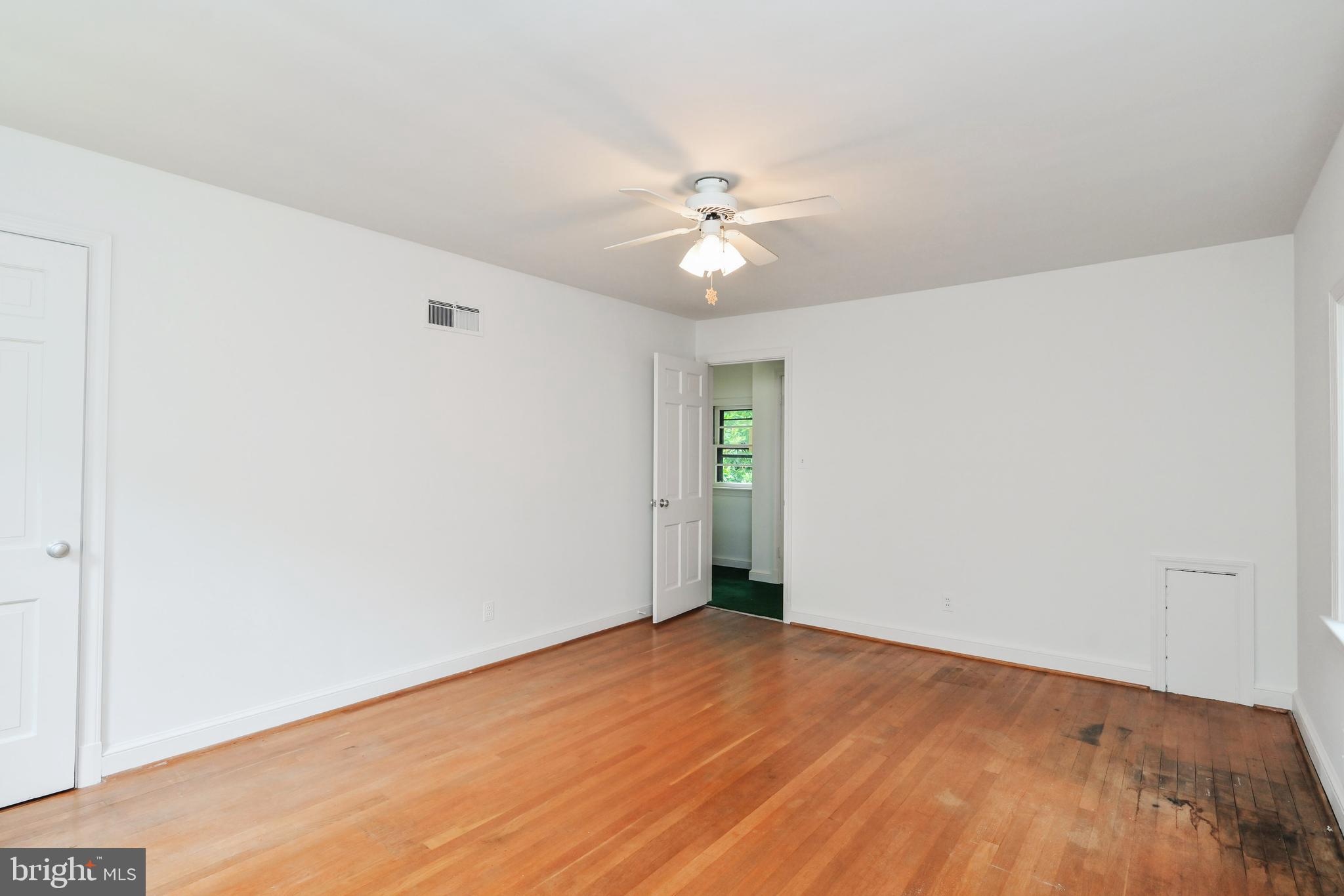 4122 26th Rd N
