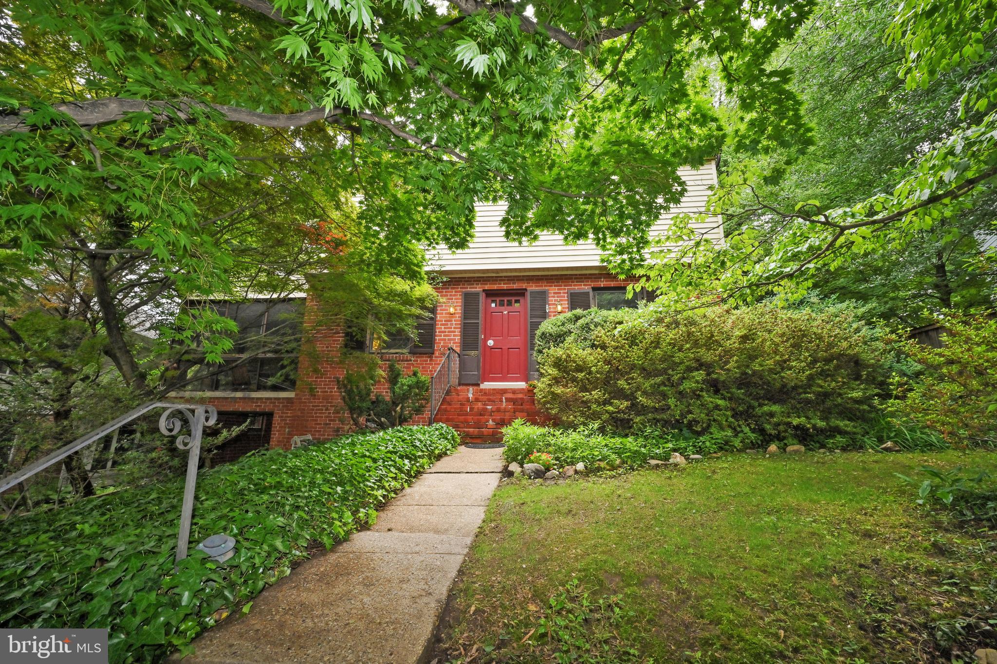 4122 26th Rd N