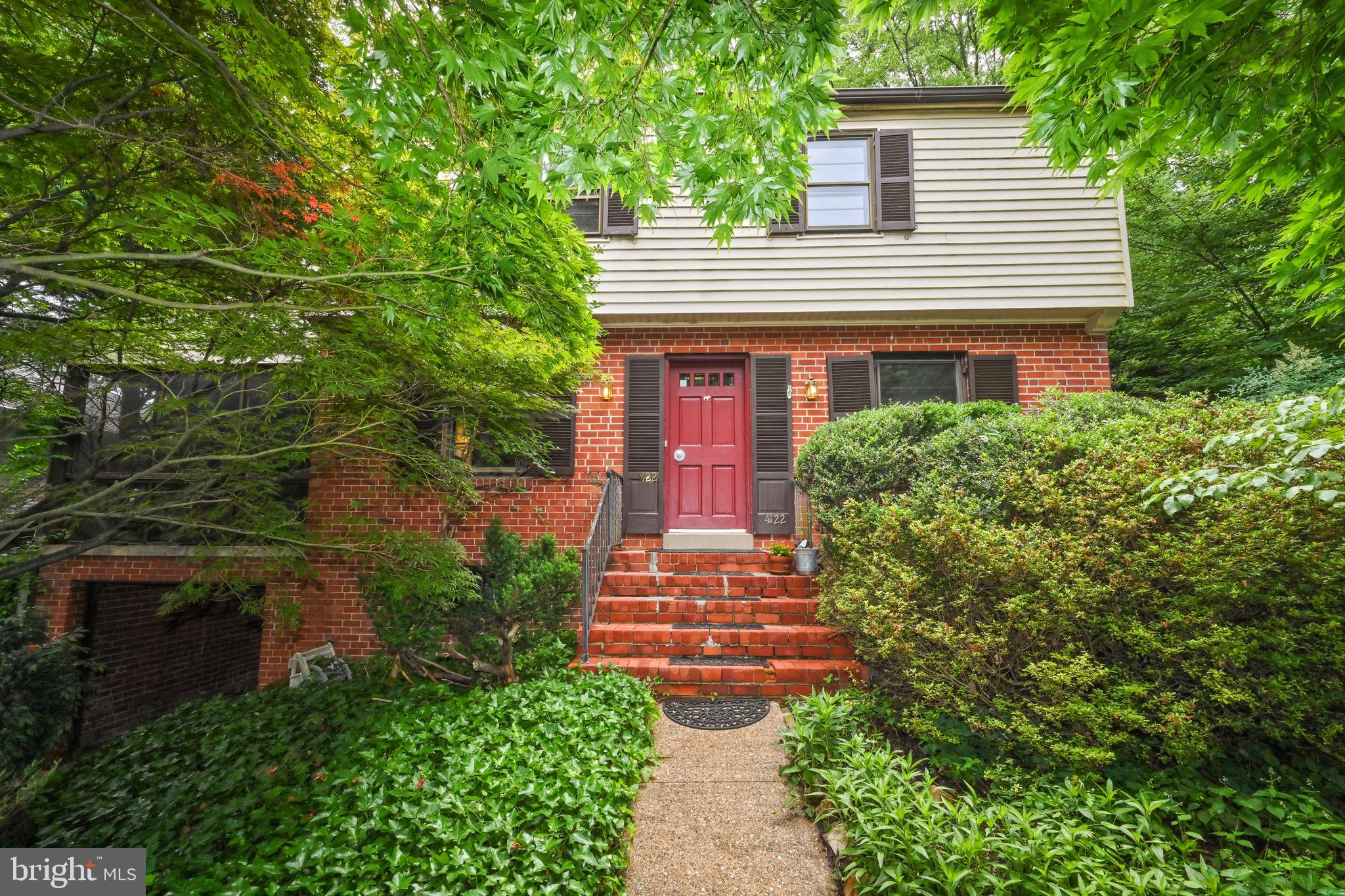 4122 26th Rd N