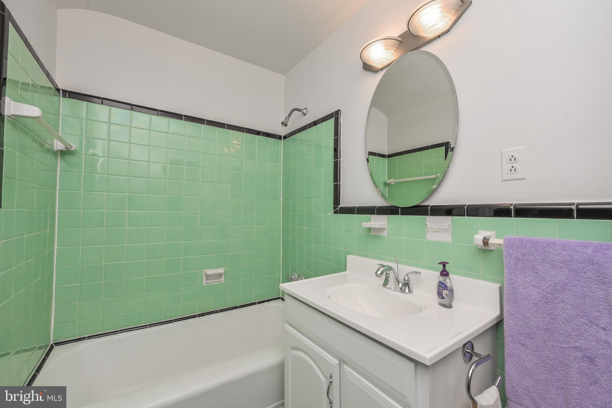4122 26th Rd N