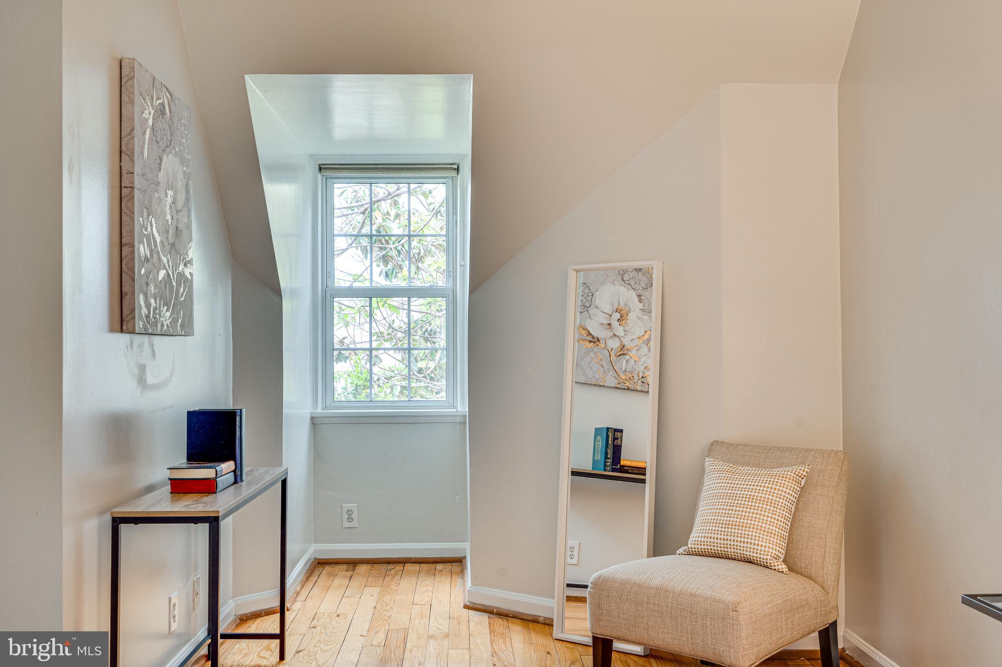 3173 S STAFFORD STREET