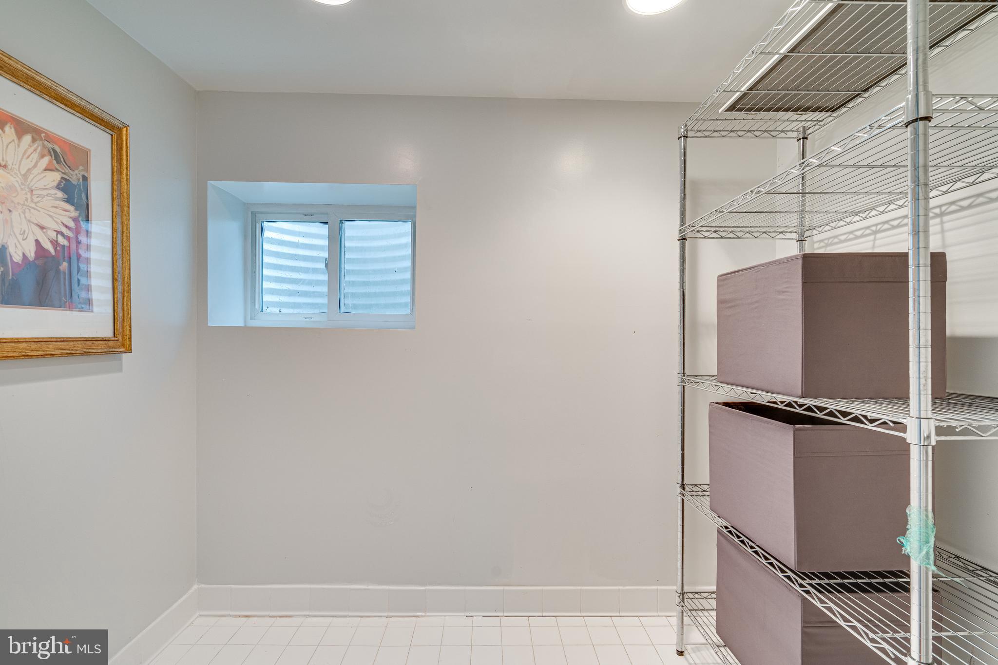 3173 S STAFFORD STREET