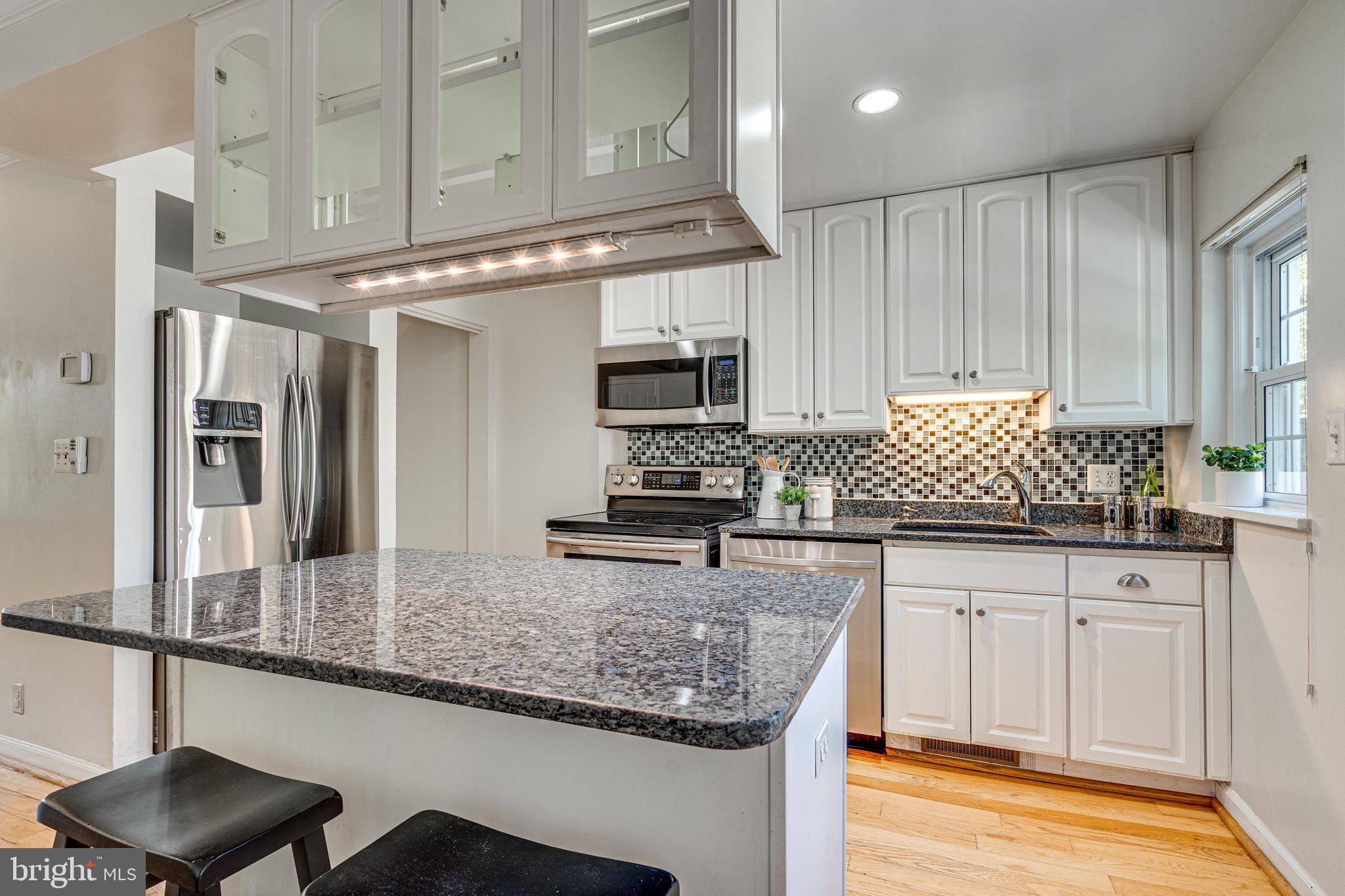 3173 S STAFFORD STREET