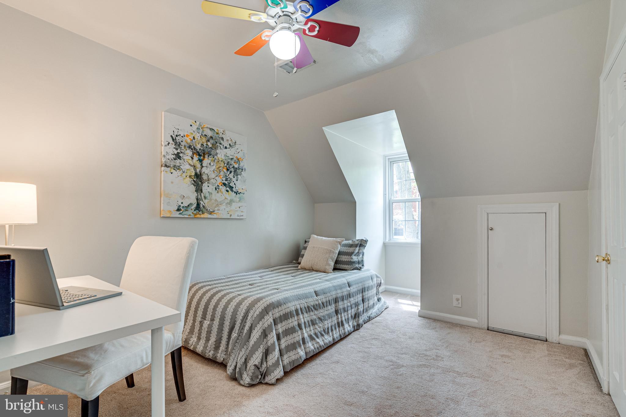 3173 S STAFFORD STREET