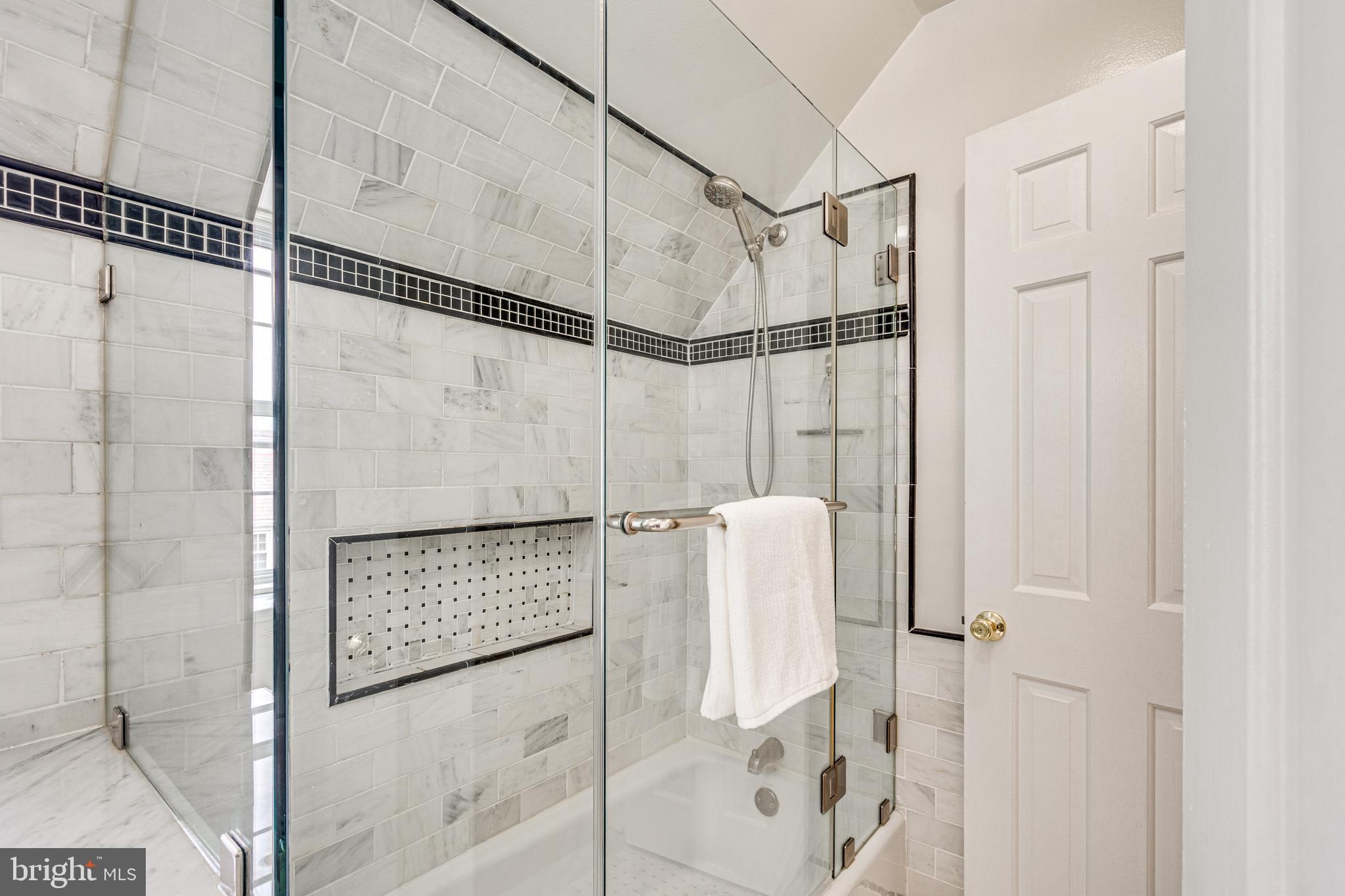 3173 S STAFFORD STREET