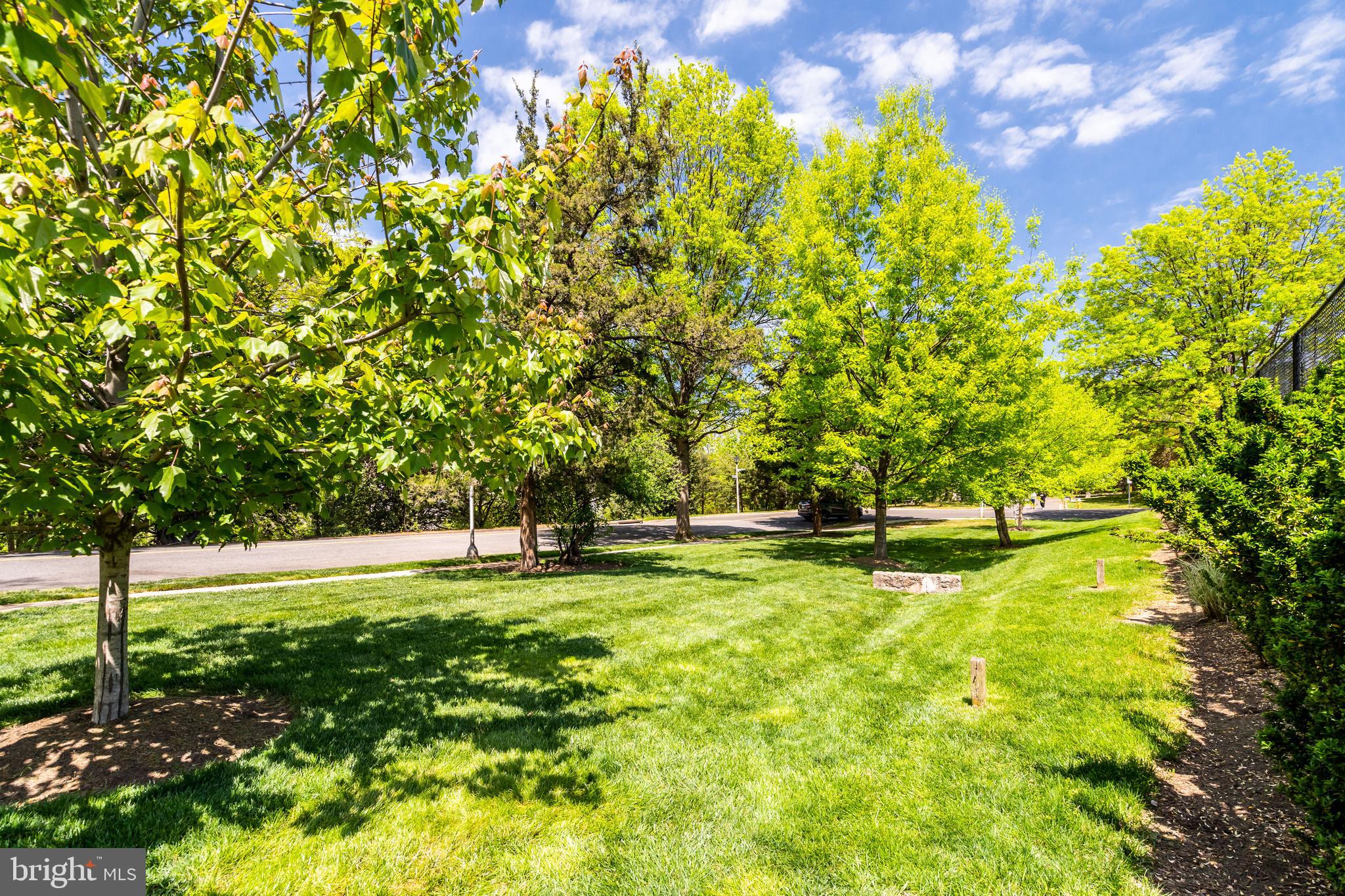 3173 S STAFFORD STREET