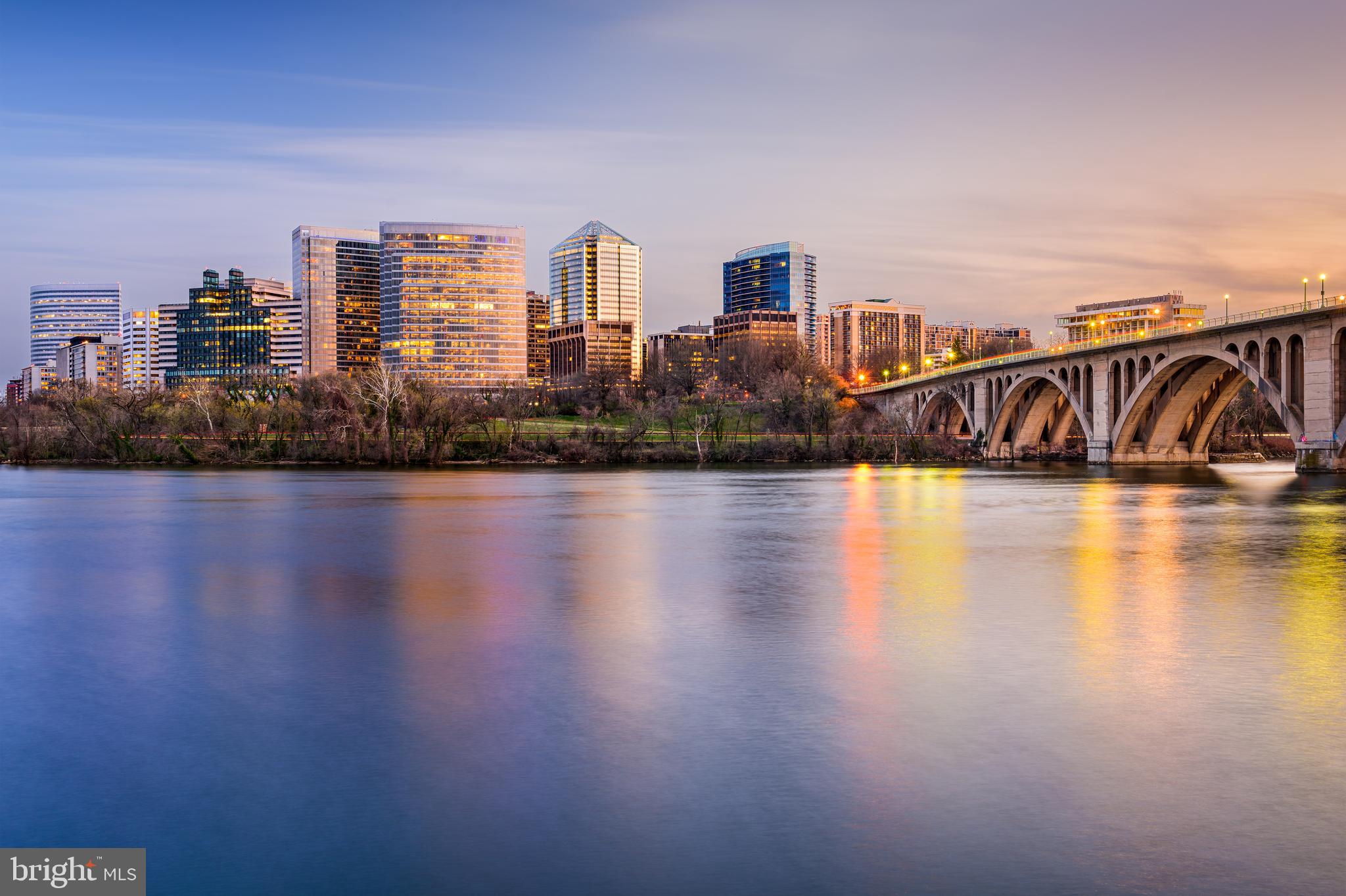 3173 S STAFFORD STREET