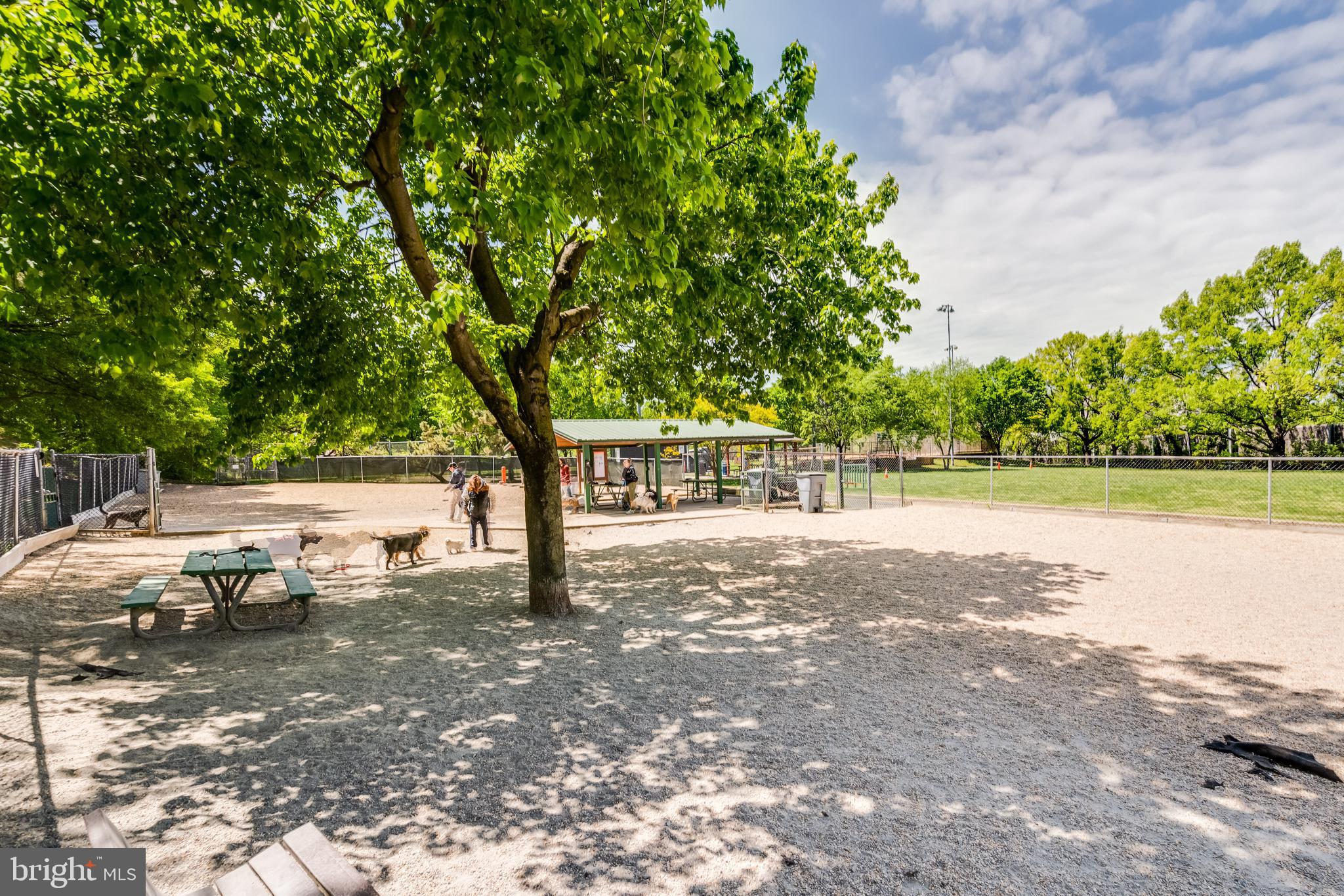 3173 S STAFFORD STREET