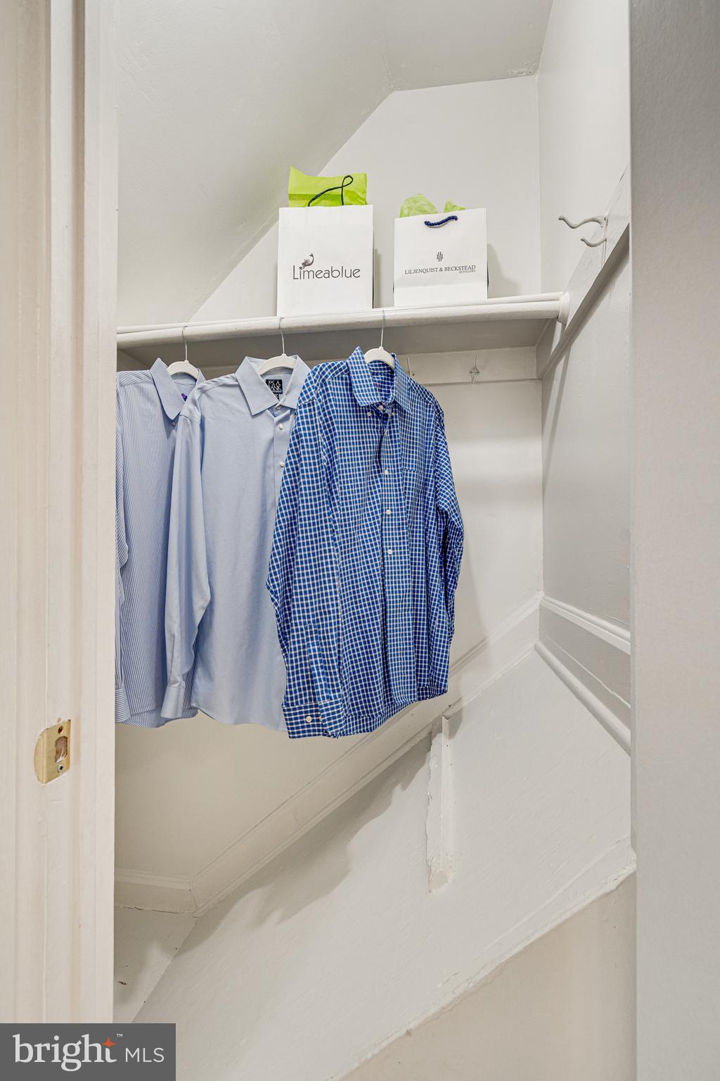 3173 S STAFFORD STREET