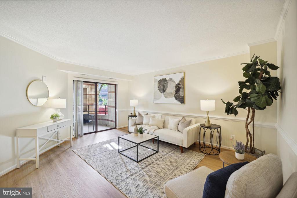 2400 Clarendon Blvd #201