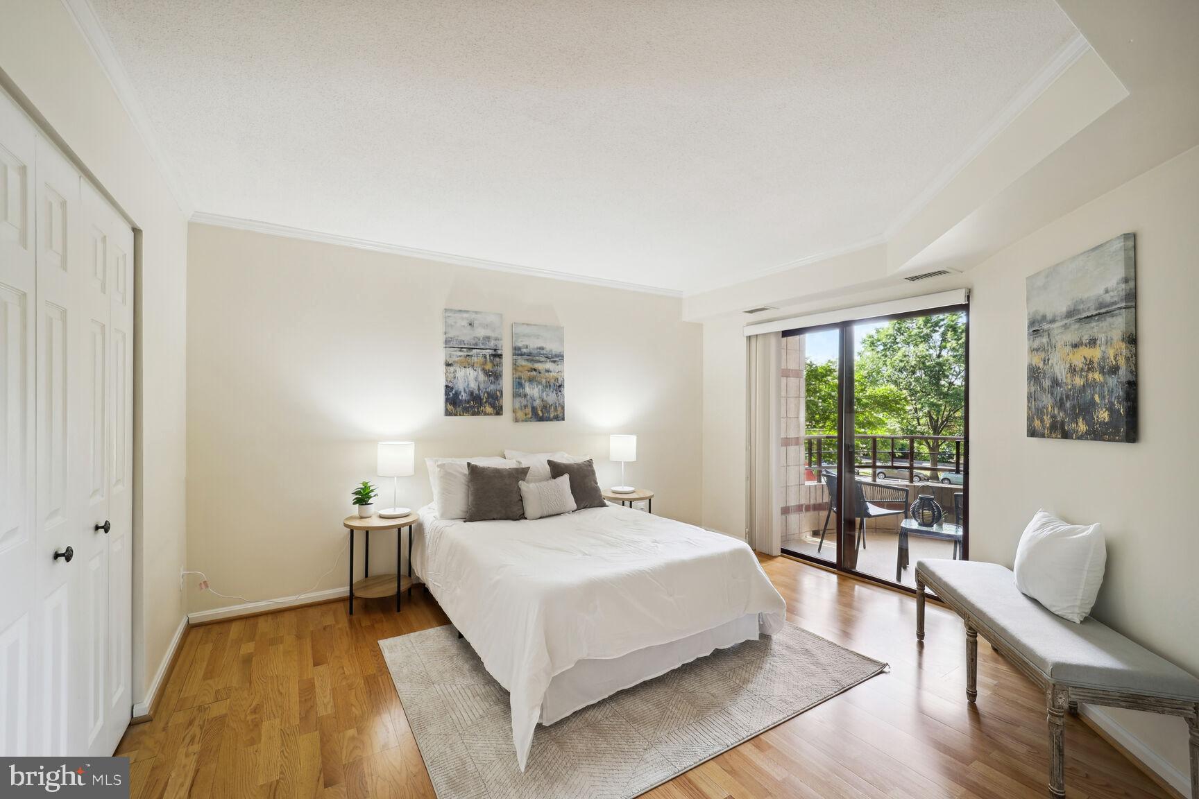2400 Clarendon Blvd #201