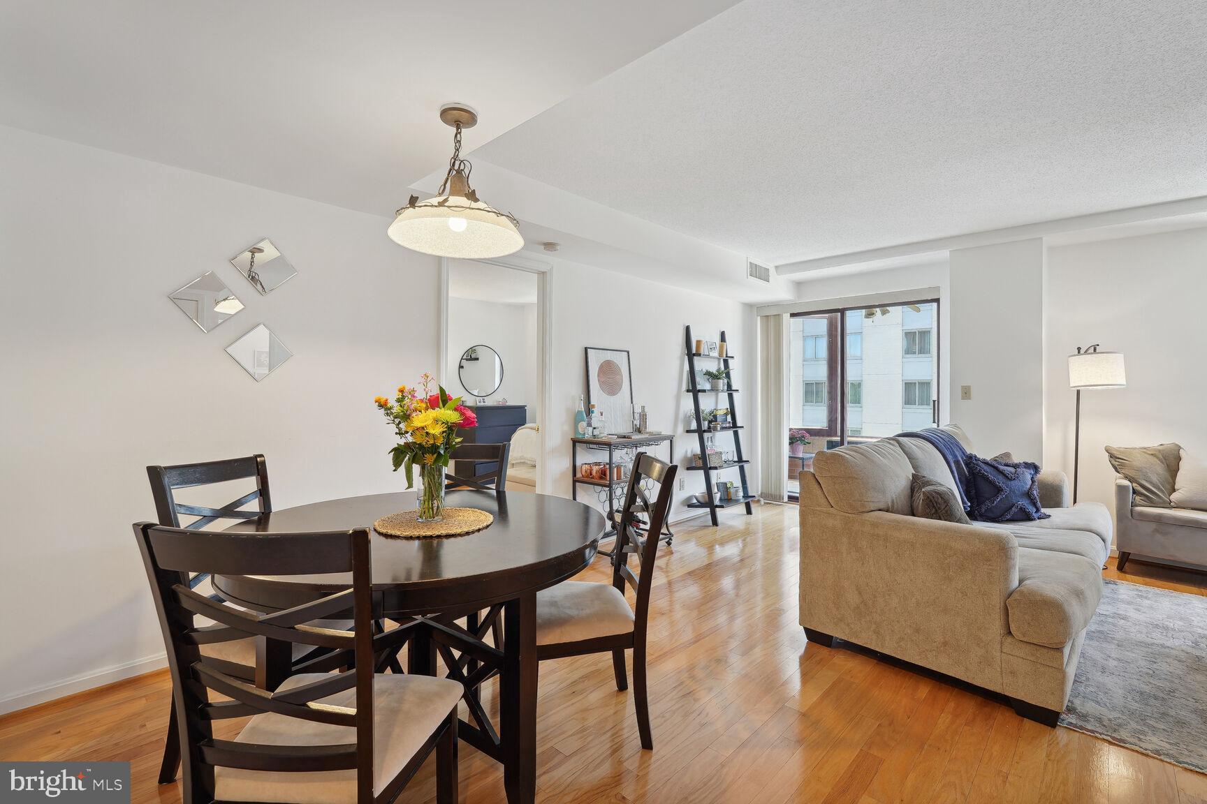 2400 CLARENDON BLVD #506