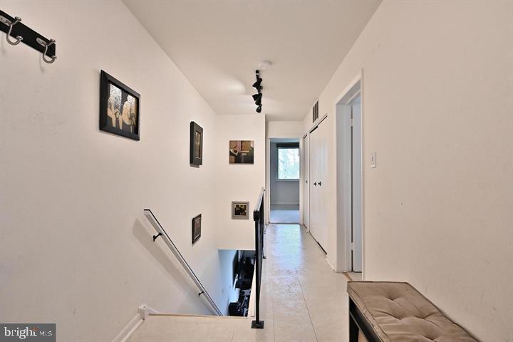 2212 S RANDOLPH ST #1
