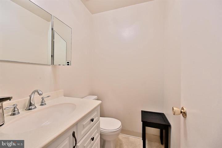 2212 S RANDOLPH ST #1